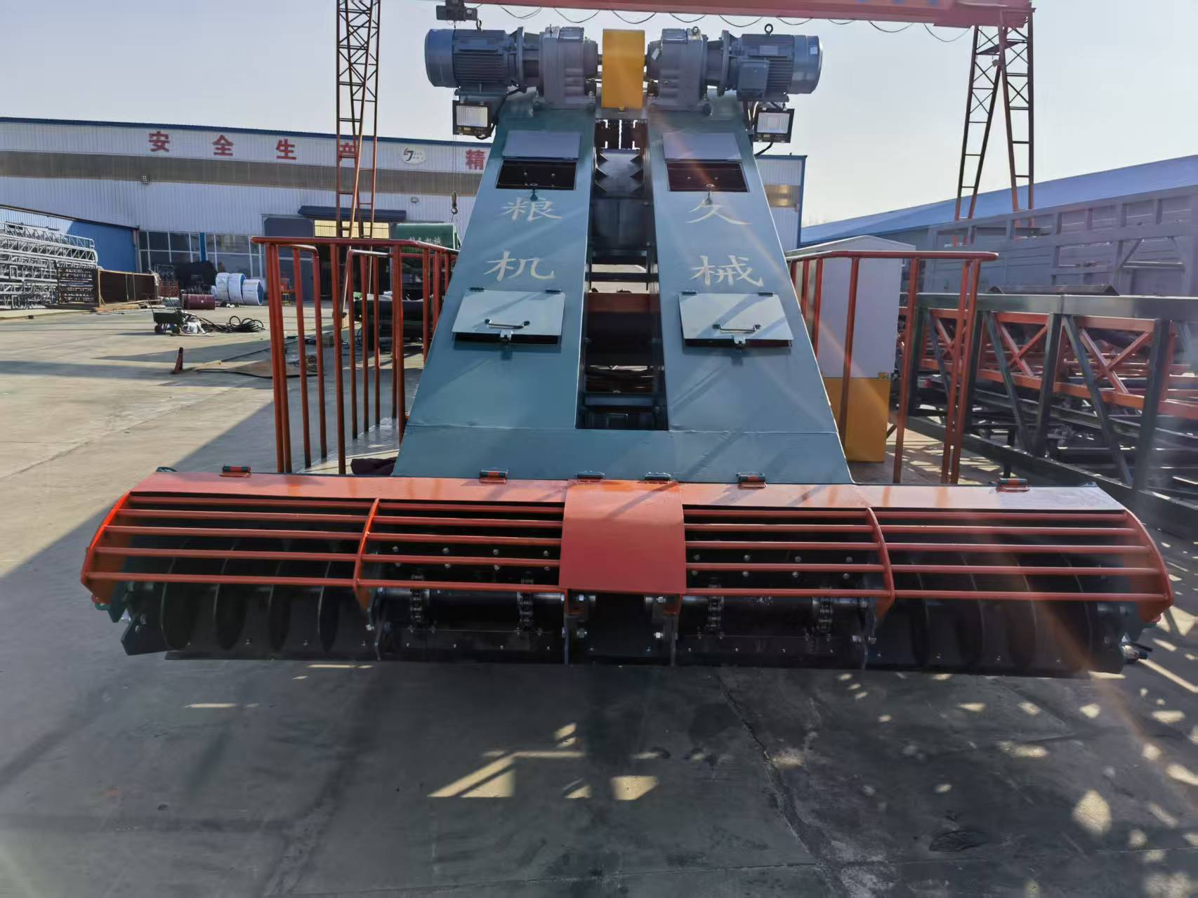 大型雙槽裝車扒谷機(jī)